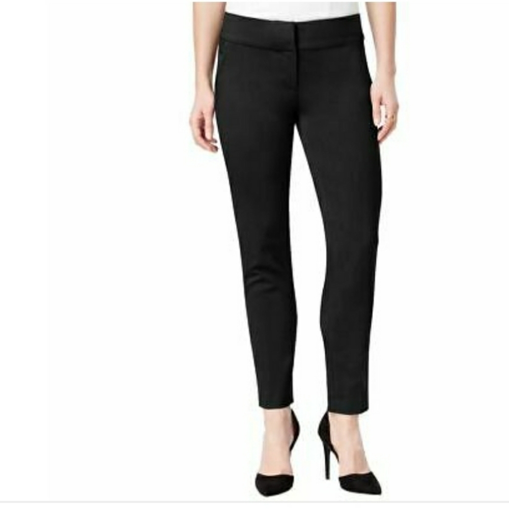 NWT XOXO PANTS